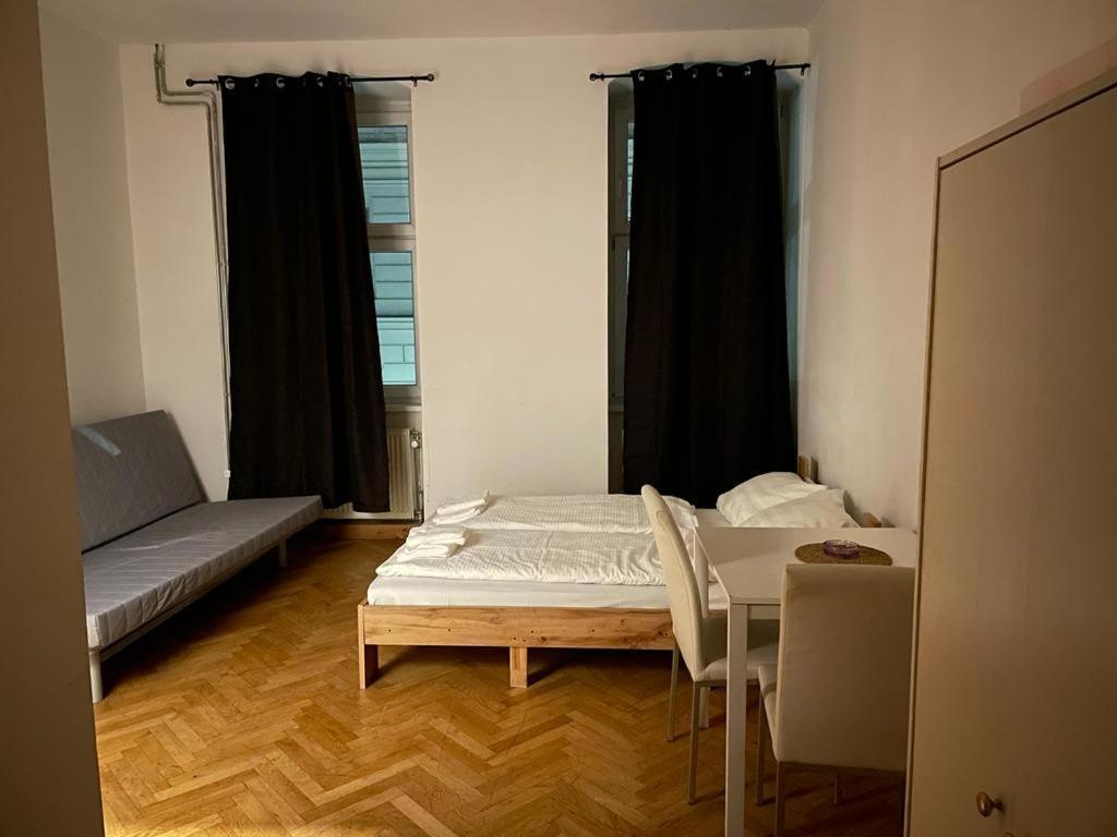 Easybook-In Hotel Wien Ngoại thất bức ảnh